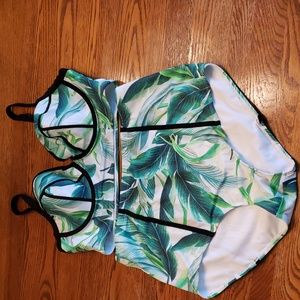 Torrid 2 piece swim set